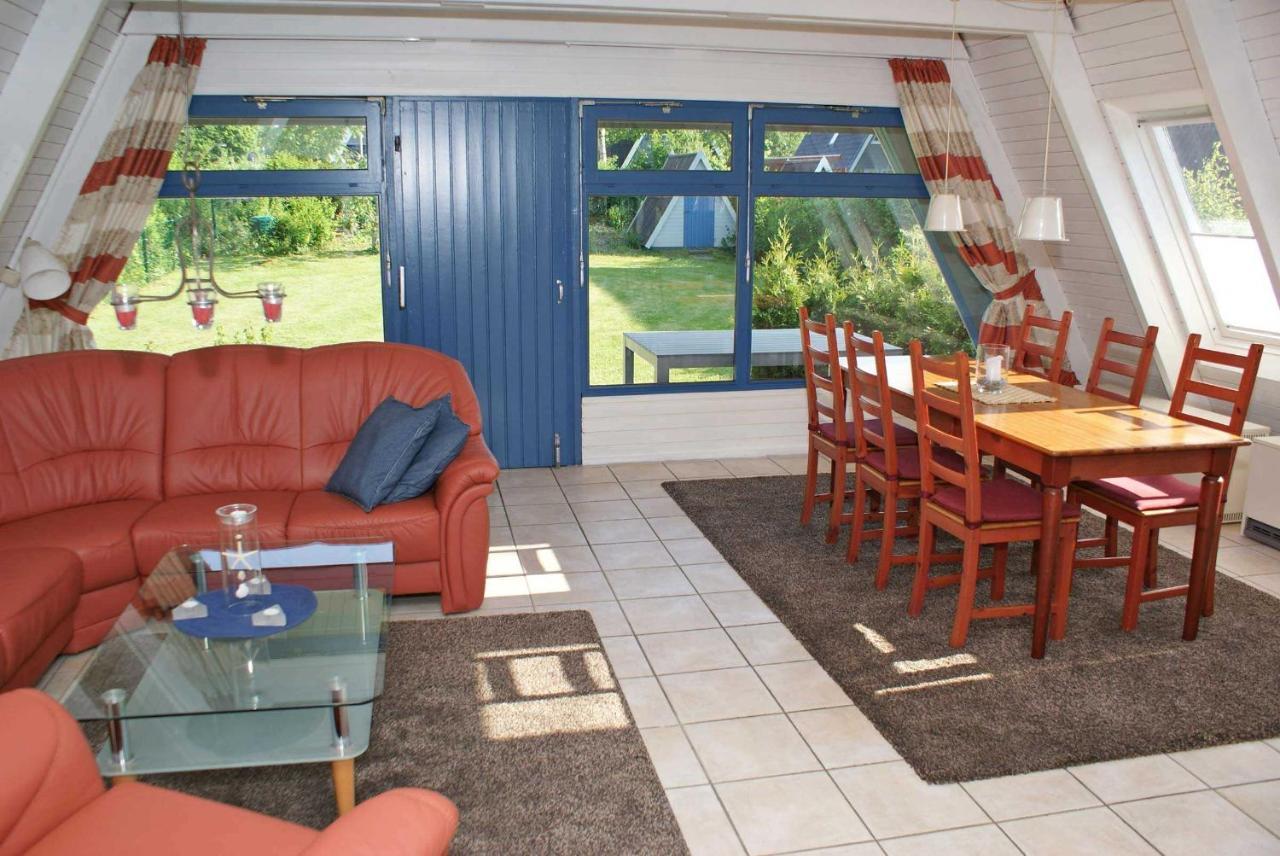 Zeltdachhaus Mit Wlan Und Zaun Villa Damp Exterior photo